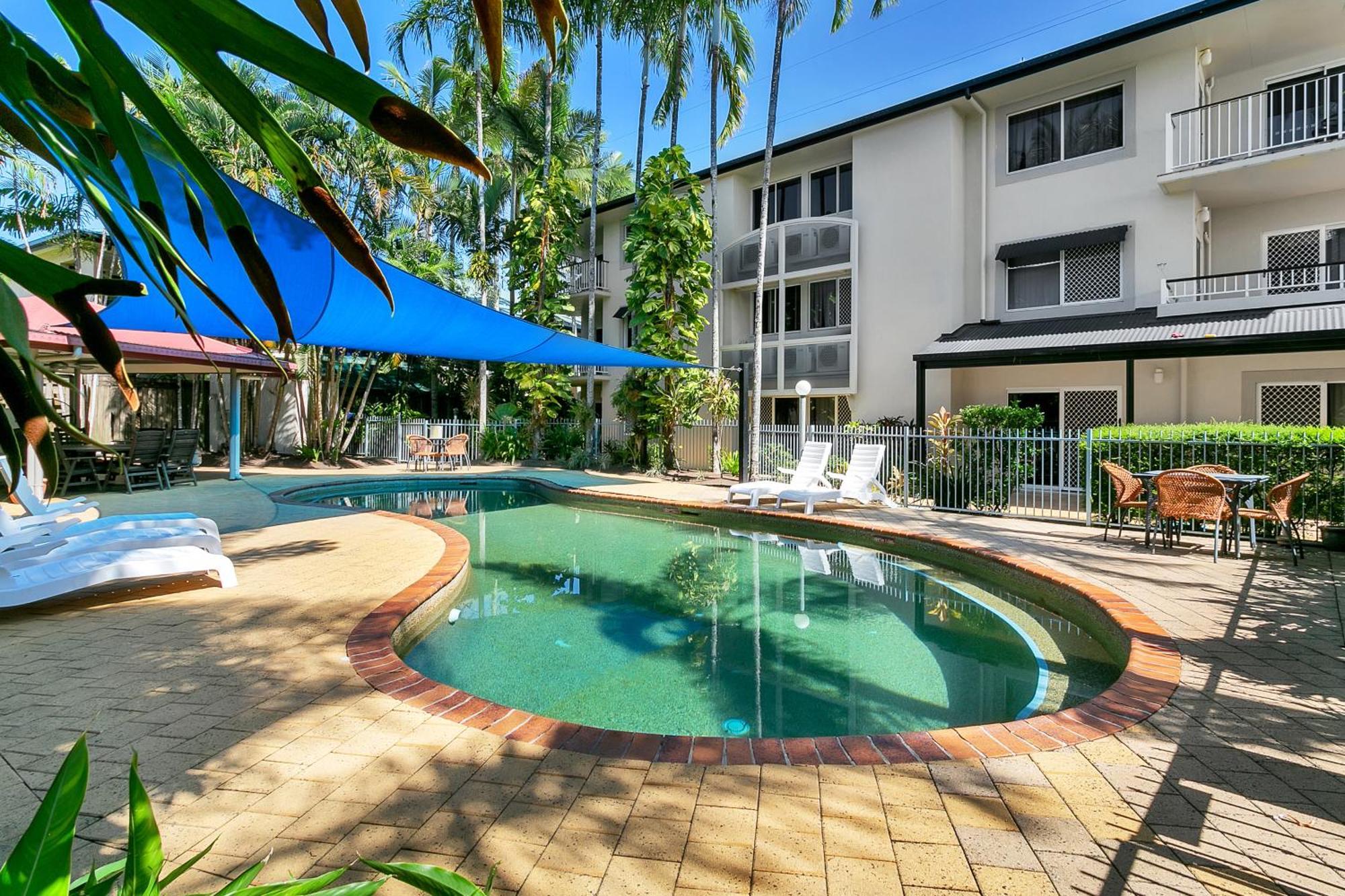 Cairns Reef Apartments & Motel Eksteriør billede