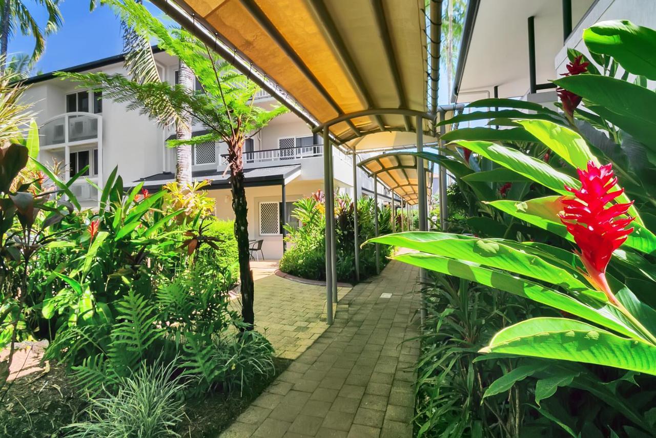 Cairns Reef Apartments & Motel Eksteriør billede